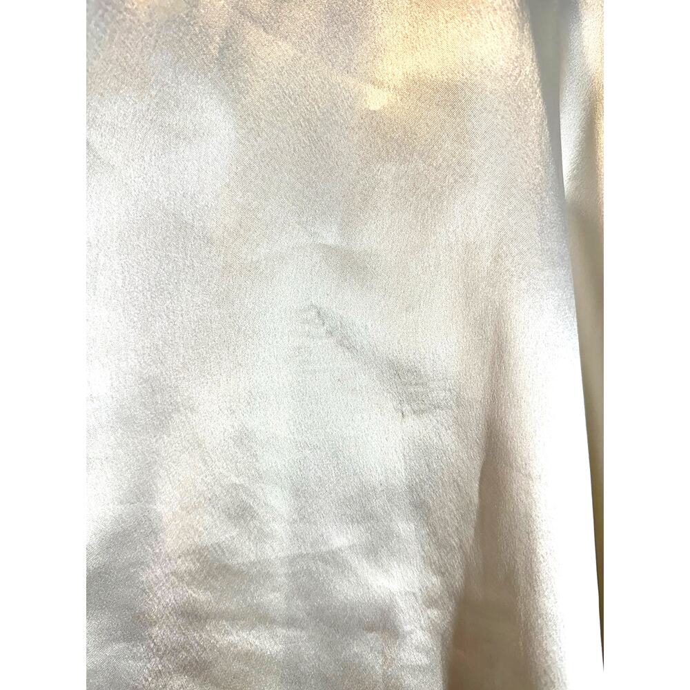 Vintage Victoria's Secret Gold Label Satin and Lace Button Front Bed Jacket - Picture 7 of 12